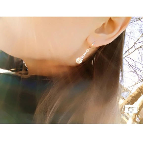 NEW!💙💎PRETTY ROSE💗💛GOLDEN CZ DROPS!💎💙ELEGANT - Picture 3 of 8